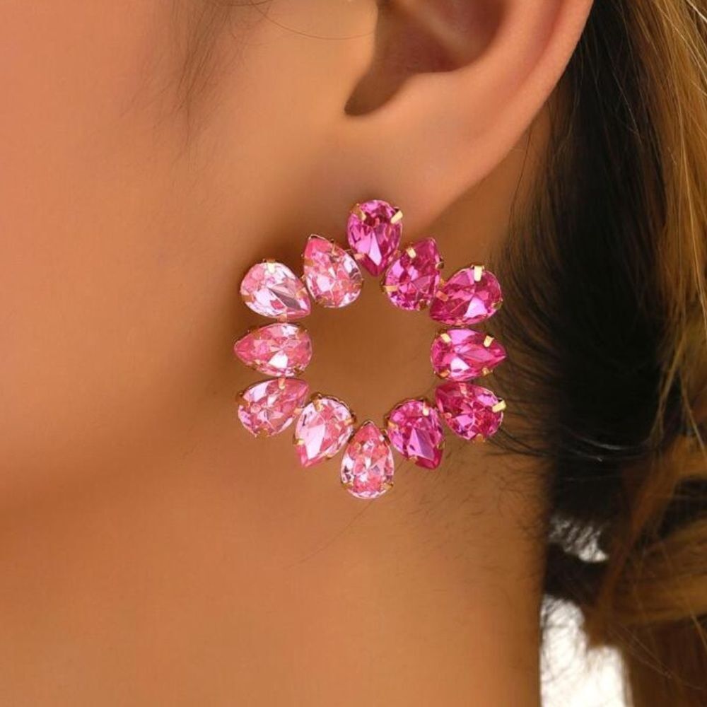 Pink round crystal stone stud A24
